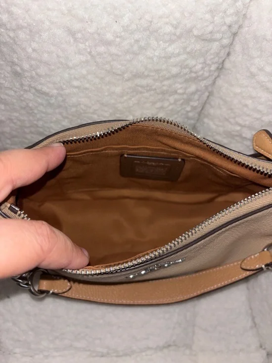 Coach Pebbled Leather Shoulder Bag in Tan and Camel - Picture 6 of 6